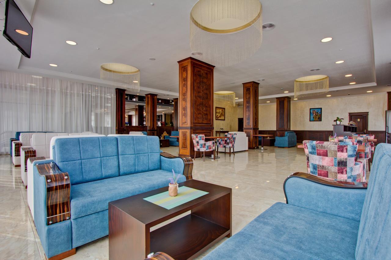 Karagat Hotel Каракол Екстериор снимка